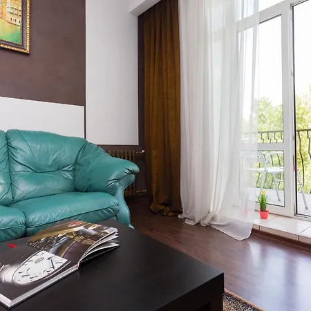 Apartment On Liningradskaya *